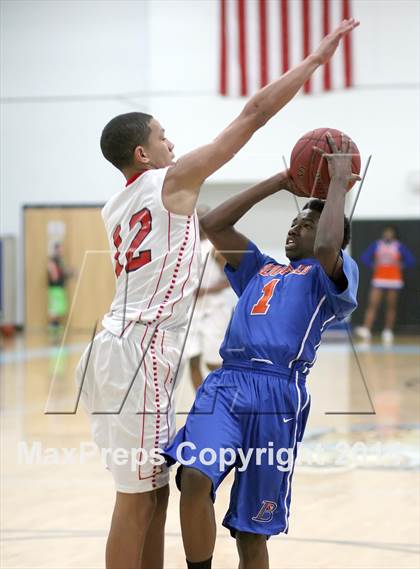 Thumbnail 2 in Bloomfield @ University (CIAC Class S Second Round) photogallery.