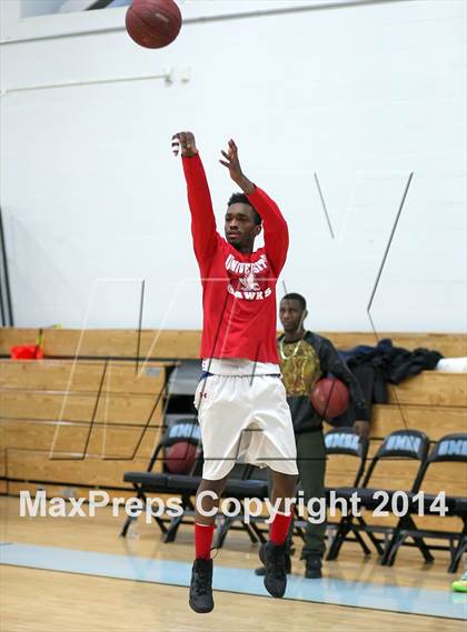Thumbnail 3 in Bloomfield @ University (CIAC Class S Second Round) photogallery.