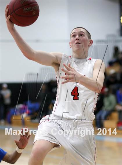 Thumbnail 3 in Bloomfield @ University (CIAC Class S Second Round) photogallery.