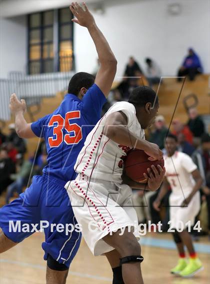 Thumbnail 1 in Bloomfield @ University (CIAC Class S Second Round) photogallery.