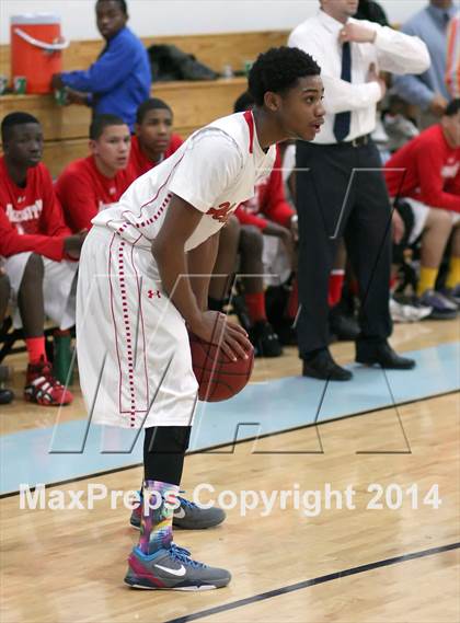 Thumbnail 1 in Bloomfield @ University (CIAC Class S Second Round) photogallery.
