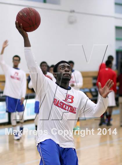 Thumbnail 2 in Bloomfield @ University (CIAC Class S Second Round) photogallery.