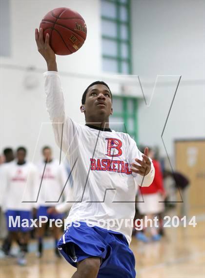 Thumbnail 2 in Bloomfield @ University (CIAC Class S Second Round) photogallery.