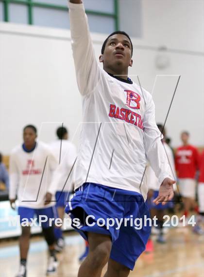 Thumbnail 1 in Bloomfield @ University (CIAC Class S Second Round) photogallery.