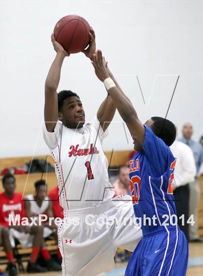 Thumbnail 2 in Bloomfield @ University (CIAC Class S Second Round) photogallery.