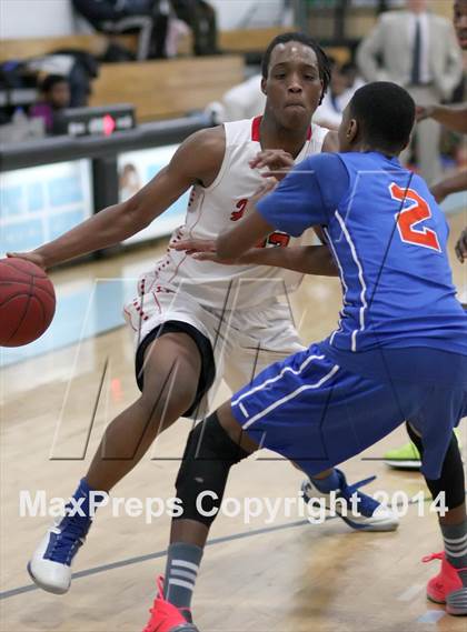 Thumbnail 2 in Bloomfield @ University (CIAC Class S Second Round) photogallery.