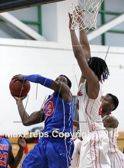 Thumbnail 3 in Bloomfield @ University (CIAC Class S Second Round) photogallery.