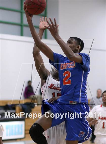 Thumbnail 3 in Bloomfield @ University (CIAC Class S Second Round) photogallery.