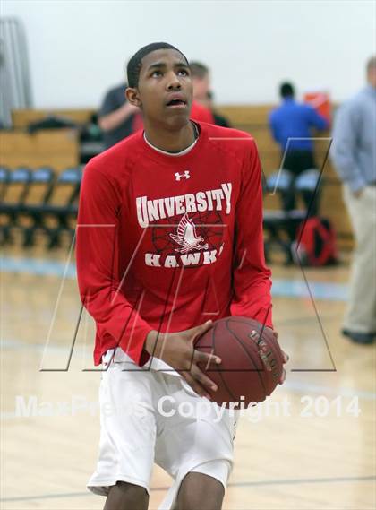 Thumbnail 2 in Bloomfield @ University (CIAC Class S Second Round) photogallery.