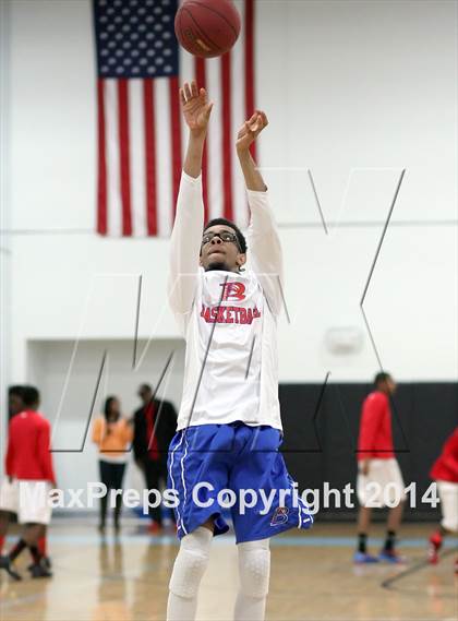Thumbnail 1 in Bloomfield @ University (CIAC Class S Second Round) photogallery.
