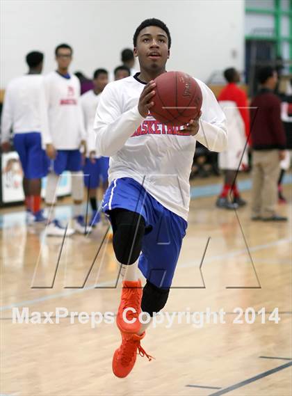 Thumbnail 2 in Bloomfield @ University (CIAC Class S Second Round) photogallery.
