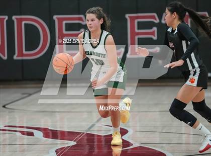 Thumbnail 2 in Miramonte vs. Washington (Sabrina Ionescu SI20 Showcase) photogallery.