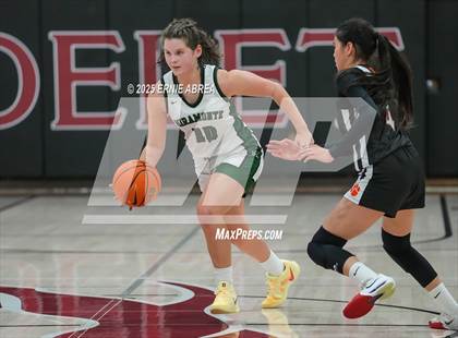 Thumbnail 1 in Miramonte vs. Washington (Sabrina Ionescu SI20 Showcase) photogallery.