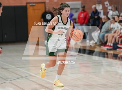 Thumbnail 2 in Miramonte vs. Washington (Sabrina Ionescu SI20 Showcase) photogallery.