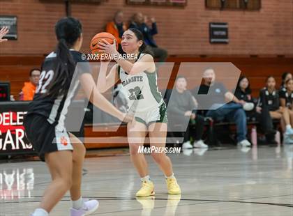 Thumbnail 3 in Miramonte vs. Washington (Sabrina Ionescu SI20 Showcase) photogallery.