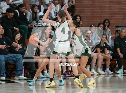 Thumbnail 1 in Miramonte vs. Washington (Sabrina Ionescu SI20 Showcase) photogallery.