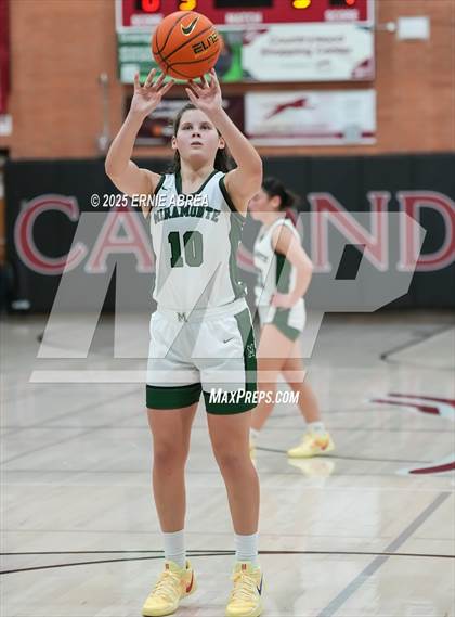 Thumbnail 3 in Miramonte vs. Washington (Sabrina Ionescu SI20 Showcase) photogallery.