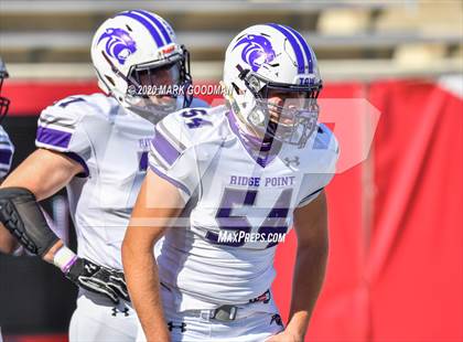 Thumbnail 2 in Ridge Point vs Atascocita (UIL 6A Regional Playoff) photogallery.