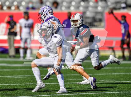 Thumbnail 1 in Ridge Point vs Atascocita (UIL 6A Regional Playoff) photogallery.