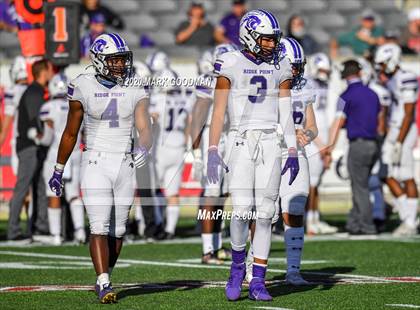 Thumbnail 2 in Ridge Point vs Atascocita (UIL 6A Regional Playoff) photogallery.