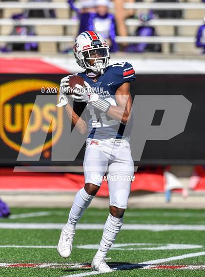 Thumbnail 3 in Ridge Point vs Atascocita (UIL 6A Regional Playoff) photogallery.