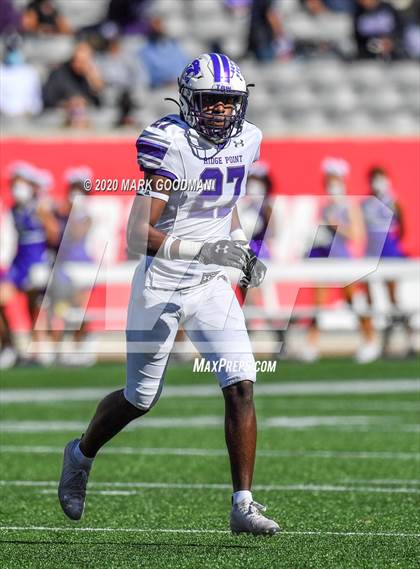 Thumbnail 1 in Ridge Point vs Atascocita (UIL 6A Regional Playoff) photogallery.