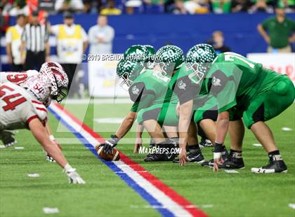 Thumbnail 2 in New Palestine vs. Valparaiso (IHSAA 5A State Final) photogallery.