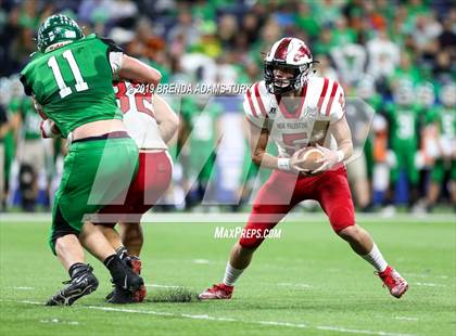 Thumbnail 3 in New Palestine vs. Valparaiso (IHSAA 5A State Final) photogallery.