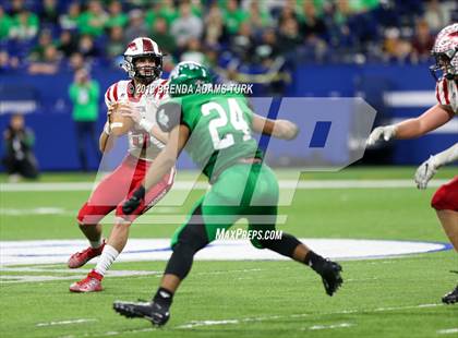 Thumbnail 1 in New Palestine vs. Valparaiso (IHSAA 5A State Final) photogallery.
