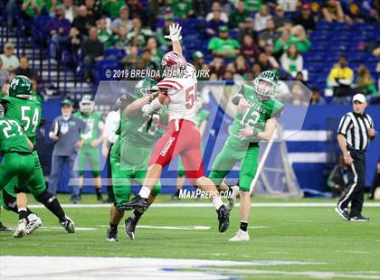 Thumbnail 1 in New Palestine vs. Valparaiso (IHSAA 5A State Final) photogallery.