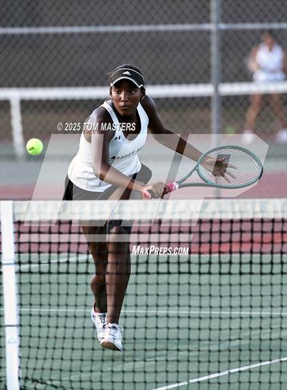 Thumbnail 2 in South Mecklenburg @ Ardrey Kell (NCHSAA 8A Round 1) photogallery.