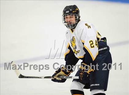 Thumbnail 1 in Conard @ East Haven photogallery.