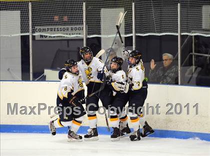 Thumbnail 2 in Conard @ East Haven photogallery.