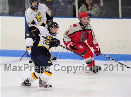 Thumbnail 1 in Conard @ East Haven photogallery.