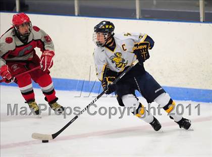 Thumbnail 2 in Conard @ East Haven photogallery.