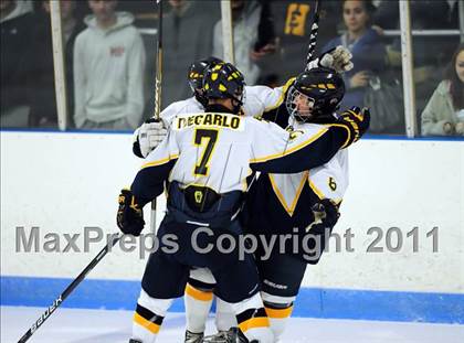 Thumbnail 2 in Conard @ East Haven photogallery.