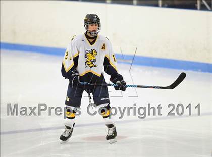 Thumbnail 3 in Conard @ East Haven photogallery.