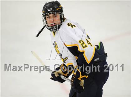 Thumbnail 3 in Conard @ East Haven photogallery.