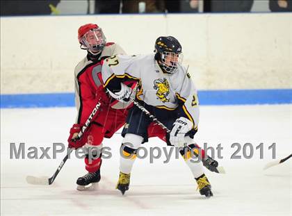 Thumbnail 3 in Conard @ East Haven photogallery.