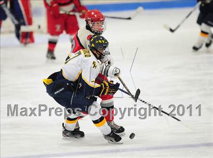 Thumbnail 1 in Conard @ East Haven photogallery.