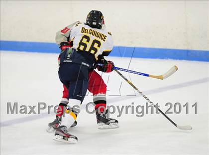 Thumbnail 2 in Conard @ East Haven photogallery.
