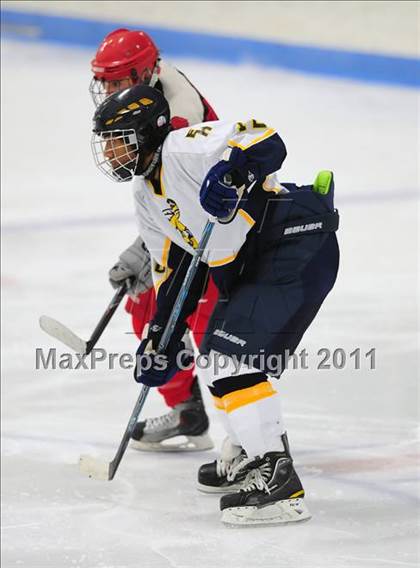Thumbnail 2 in Conard @ East Haven photogallery.