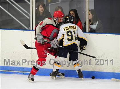 Thumbnail 1 in Conard @ East Haven photogallery.