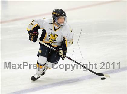 Thumbnail 1 in Conard @ East Haven photogallery.