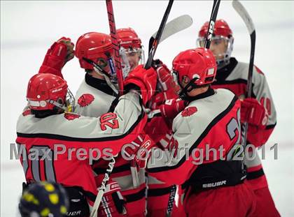 Thumbnail 1 in Conard @ East Haven photogallery.