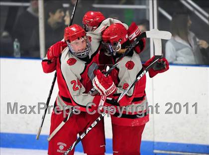 Thumbnail 3 in Conard @ East Haven photogallery.