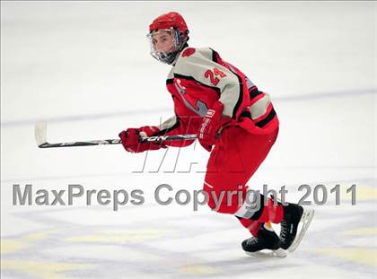Thumbnail 1 in Conard @ East Haven photogallery.