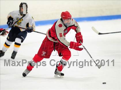 Thumbnail 2 in Conard @ East Haven photogallery.