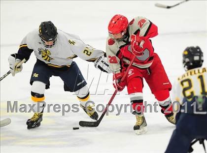 Thumbnail 1 in Conard @ East Haven photogallery.