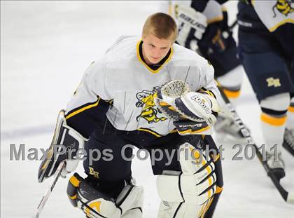 Thumbnail 1 in Conard @ East Haven photogallery.